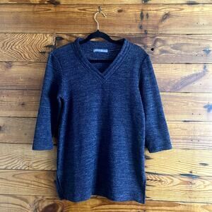 Gray v neck sweater top size Medium